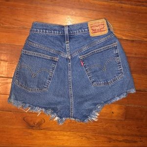 Levi’s 501 denim shorts
